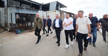Büyükakın geleneği bozmadı!