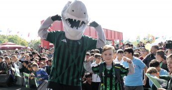Kocaelispor sevgisi Kitap Fuarı’nı sardı!