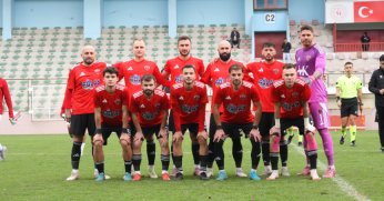 Gölcükspor ilk yarıyı lider tamamladı 