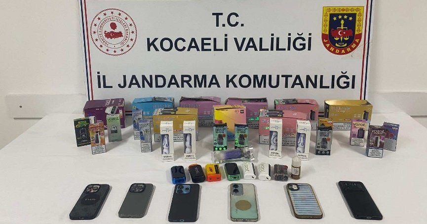 Kaçak Elektronik Sigara Operasyonunda 2 Kişi Tutuklandı 