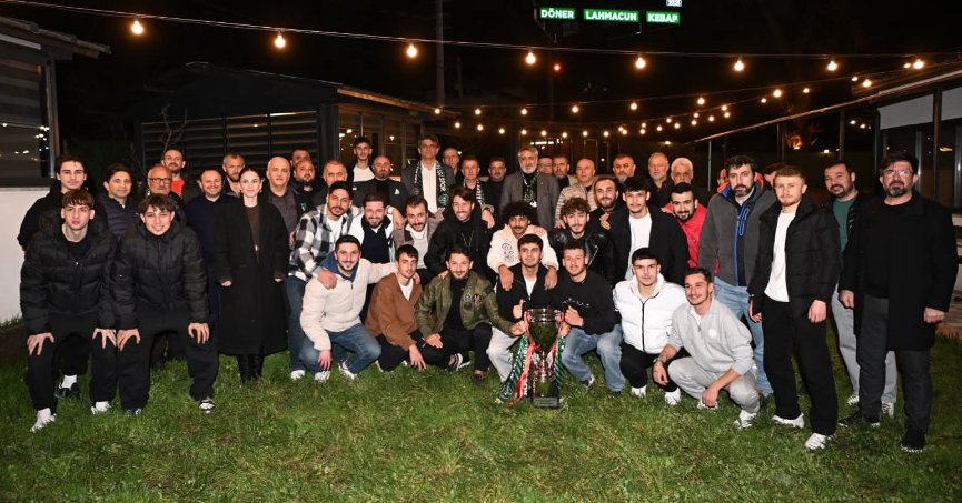 Karatepe GençlerBirliği Şampiyonluk Yemeğinde Buluştu 