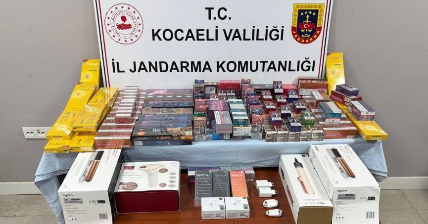 Piyasa değeri 2,7 milyon TL kaçak ürün ele geçirildi 