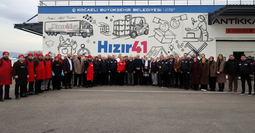 Hızır 41, 1 yaşında milyonlara ulaştı 