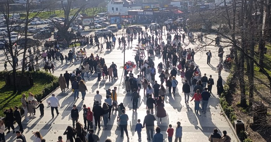 Güzel havanın rotası Ormanya oldu 
