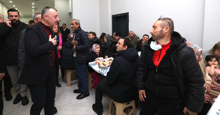 Hemşeri Derneklerini Yalnız Bırakmıyor