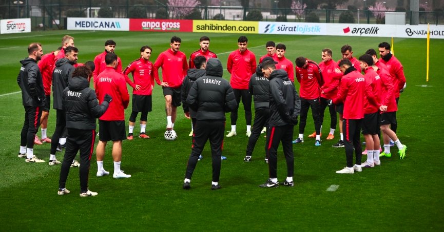 A Millilerimiz Romanya'yı Geçerse Finalde Rakip Belli Olacak