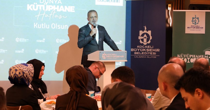 Kütüphane Haftası'na Moral Dolu Başlangıç 