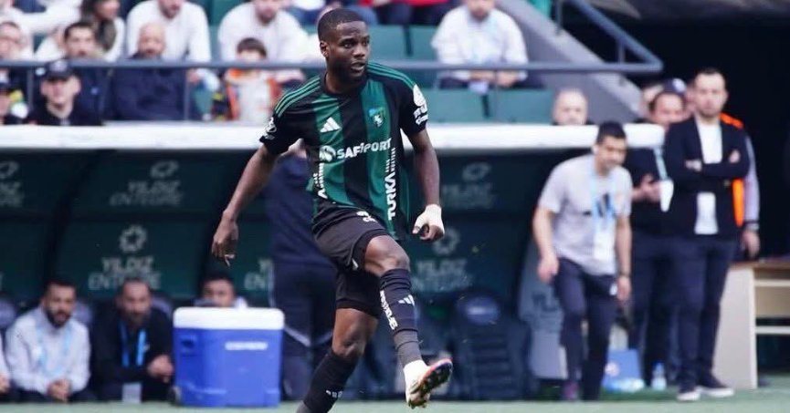 Resmen Kocaelispor'da!