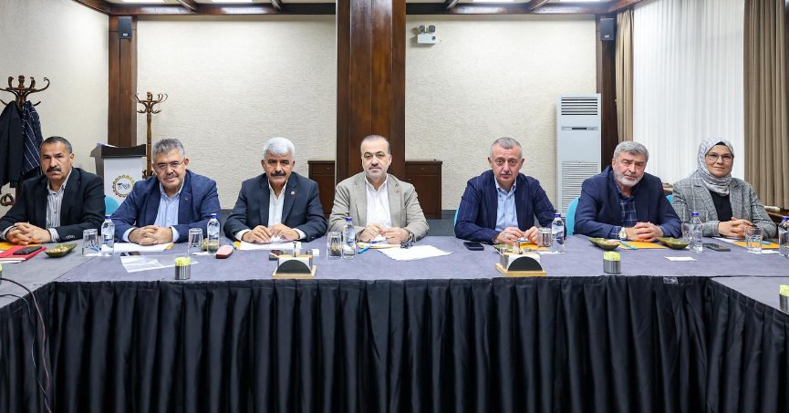 AK Parti'de birlik beraberlik mesajı 