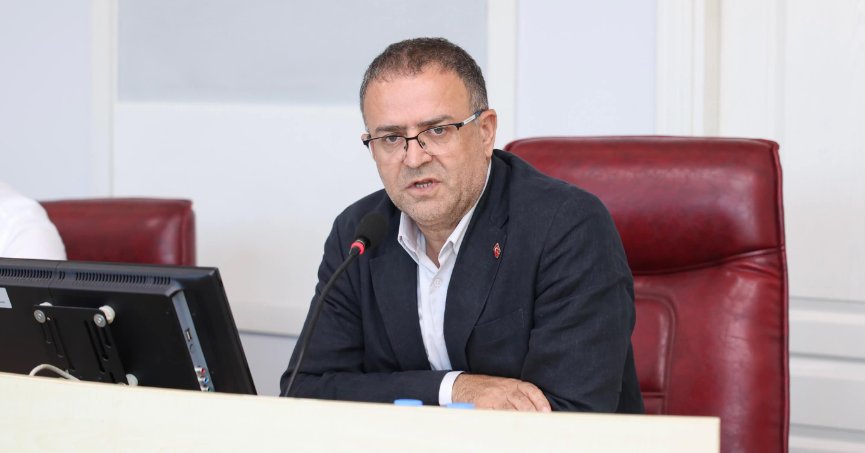 18 Meclis Üyesiyle Birlikte Yeni Parti'ye Geçti