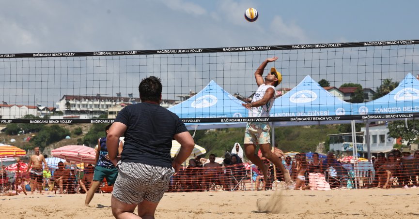 19. Plaj Voleybolu Turnuvası Nefes Kesti