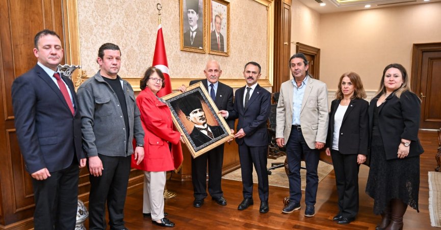 Atatürkçü Düşünce Derneklerinden Vali Aktaş'a ziyaret 