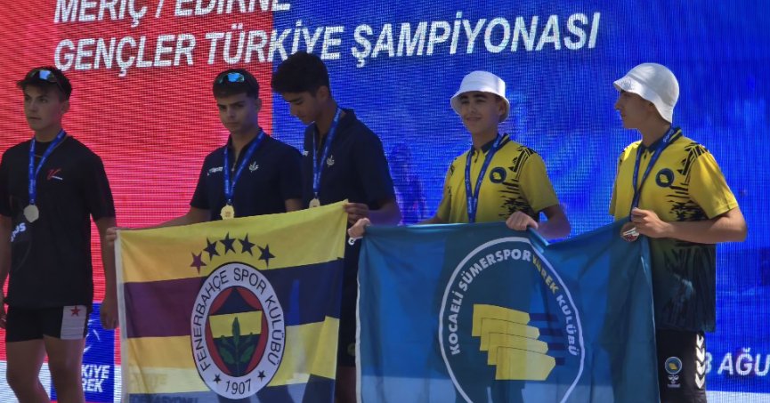 Kocaeli Kürekte Zirveyi Zorluyor!