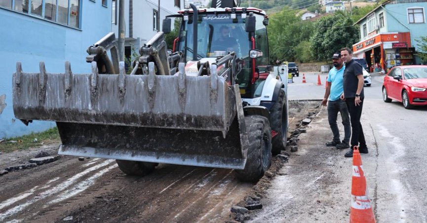 Başkan Özlü Çalışmaları Yerinde İnceledi