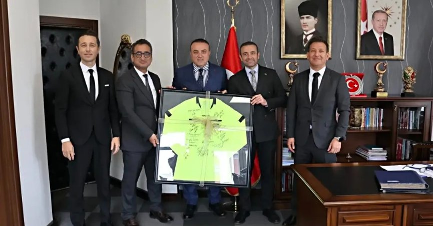 Hakem Camiasından Anlamlı Ziyaret 