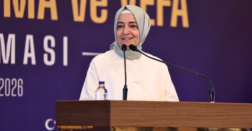 AK Parti Genel Başkan Yardımcısı Fatma Betül Sayan Kaya İstifa Etti