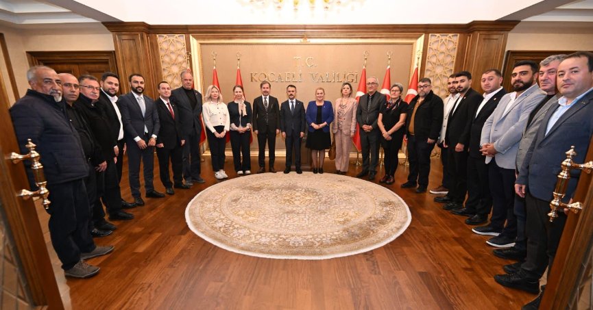 CHP Kocaeli’den Vali Aktaş’a ziyaret!