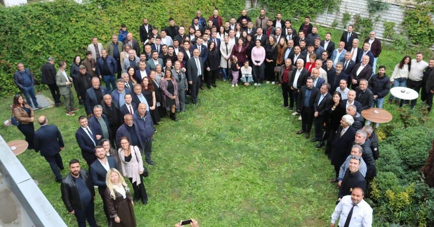 CHP'ye 103 genç katıldı 