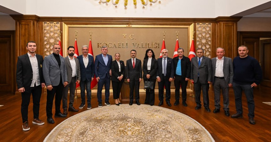 CHP İzmit'ten Vali Aktaş'a Ziyaret!
