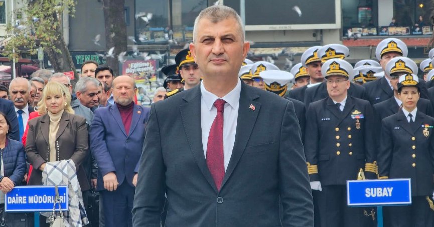 GÖLCÜK’TE CUMHURİYET COŞKUSU!