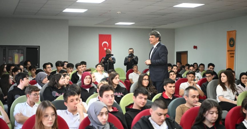 Başkan Kocaman Gençlerle Buluştu 