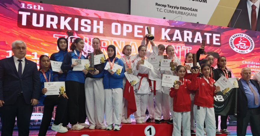 Kartepe Belediyespor Karate Takımından Uluslararası Başarı 