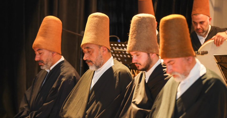 Körfez'de Maneviyat Yüklü Gece 
