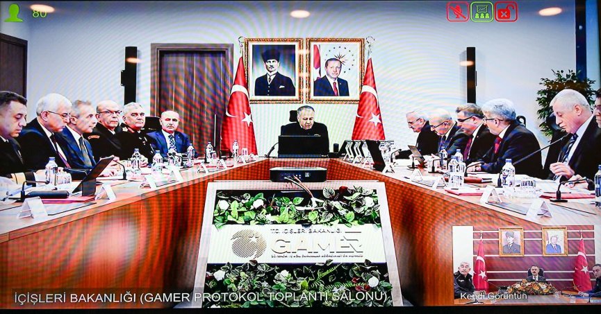 Bakan Yerlikaya;Yeni Yıl Tedbirlerine Hazırlık Toplantısına Katıldı 