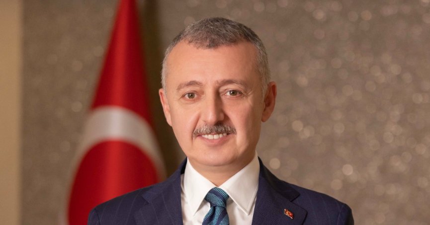 Başkan Büyükakın, Çalışan Gazeteciler Günü'nü Kutladı 