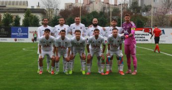 Lider Gölcükspor Emin Adımlarla