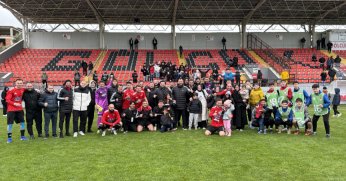 Şampiyon Gölcükspor Sezonu Galibiyetle Kapattı