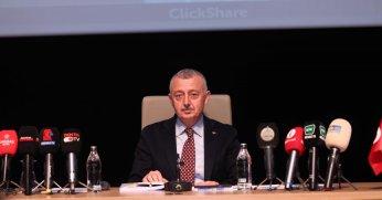 Büyükakın'dan zor soru;“Küçücük kaymayı bile tespit edemeyen İzmit Belediyesi,metroyu nasıl tespit etti?