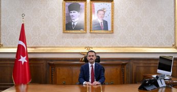 Vali Aktaş'tan Cumhuriyet Mesajı