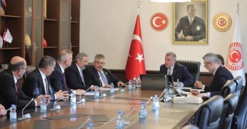 AK Partili vekilden Gölcük'lü gençlere müjde 