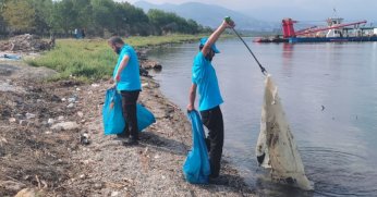 Örnek Çalışma.10 Ton Atık Topladılar 