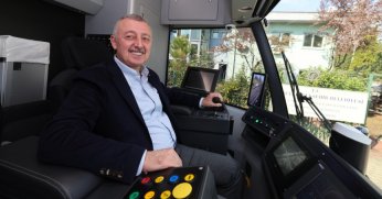 Kartepe tramvayına ilk kepçe vuruldu