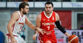 İsviçre'yi 85-60 yendi...