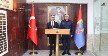 Vali İlhami Aktaş,İl Jandarma Komutanlığında İncelemelerde Bulundu 