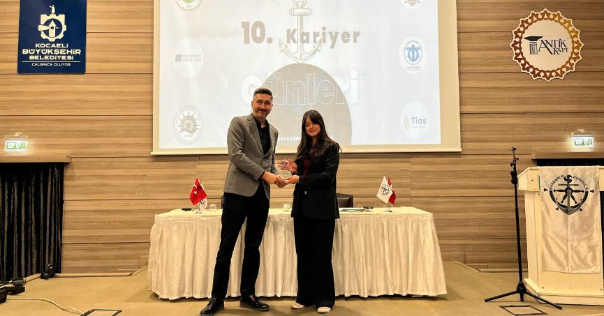 Denizcilik Sektörü ve Öğrenciler: 10.Kariyer Günleri'nde Buluştu 