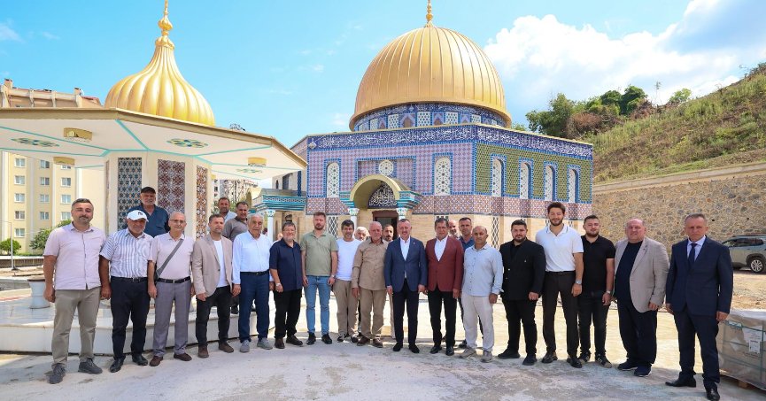 Hem Gönüllere Dokundu Hem Çalışmaları İnceledi